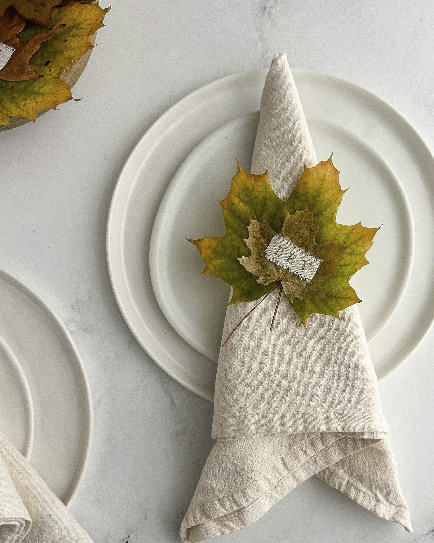Gifts of Gratitude: How to Show You Care This Thanksgiving