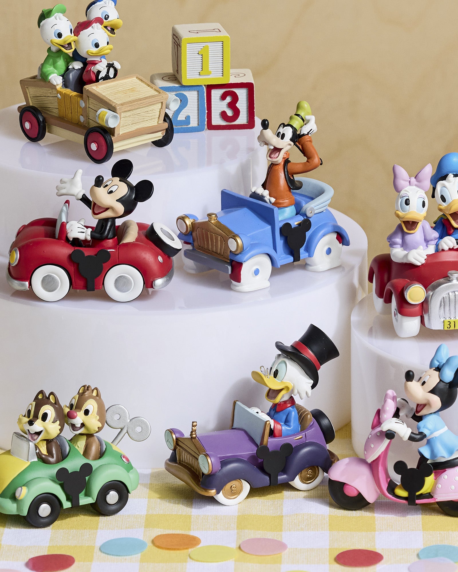 Mickey Mouse & Friends
