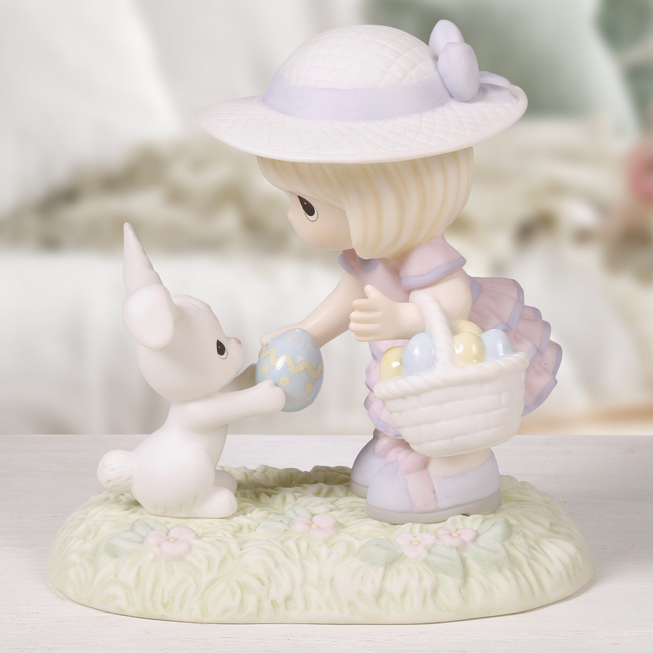 I Find You Egg-straordinary Figurine - Image