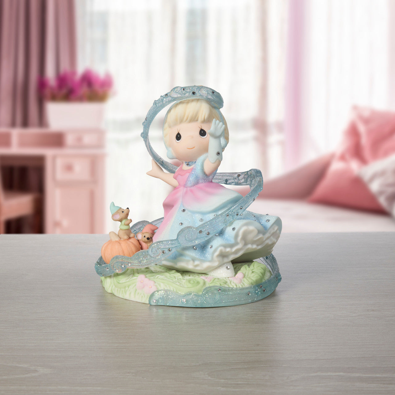 Dreams Do Really Come True Disney Cinderella Figurine - Image
