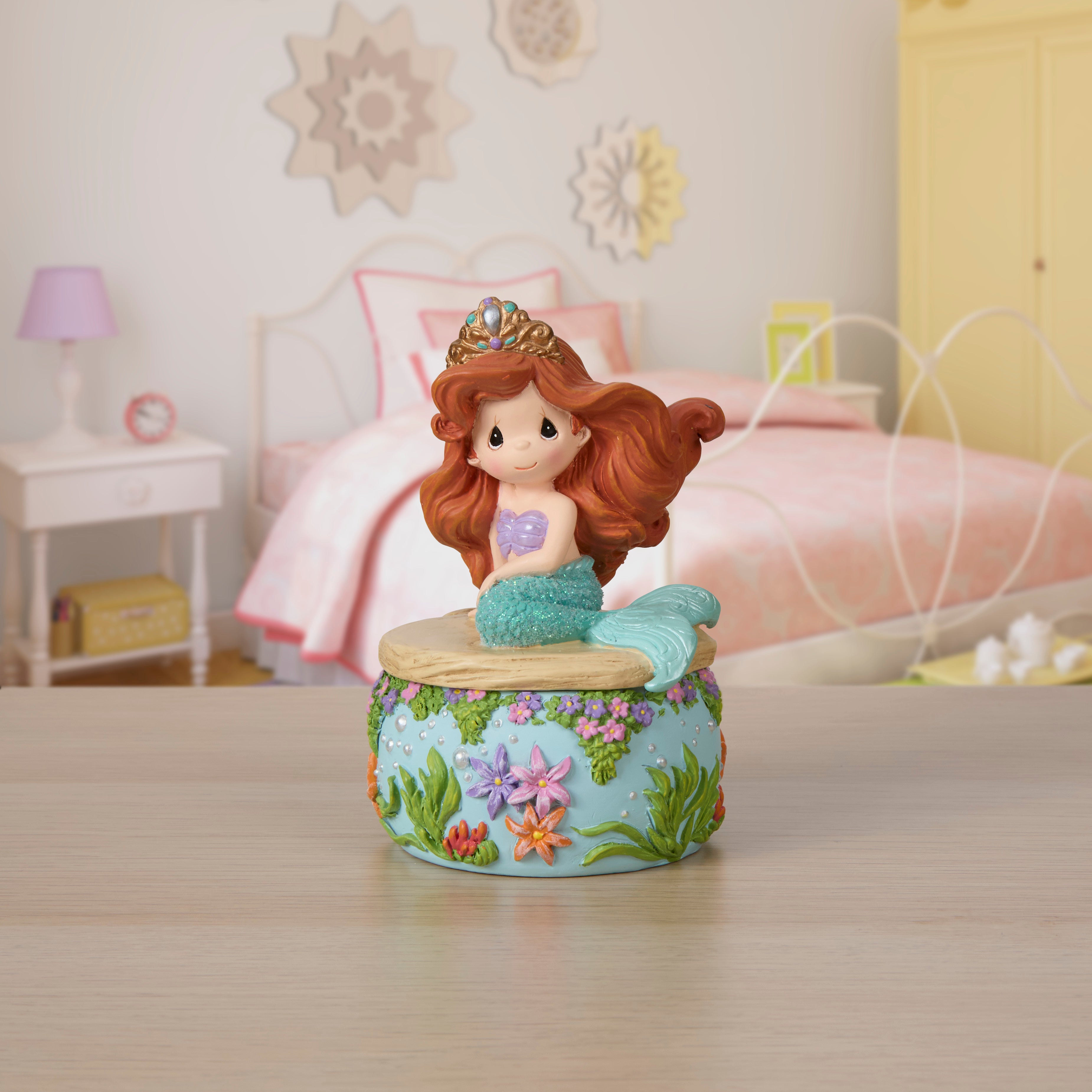 Explore This Wonderful World Disney Ariel Trinket Box