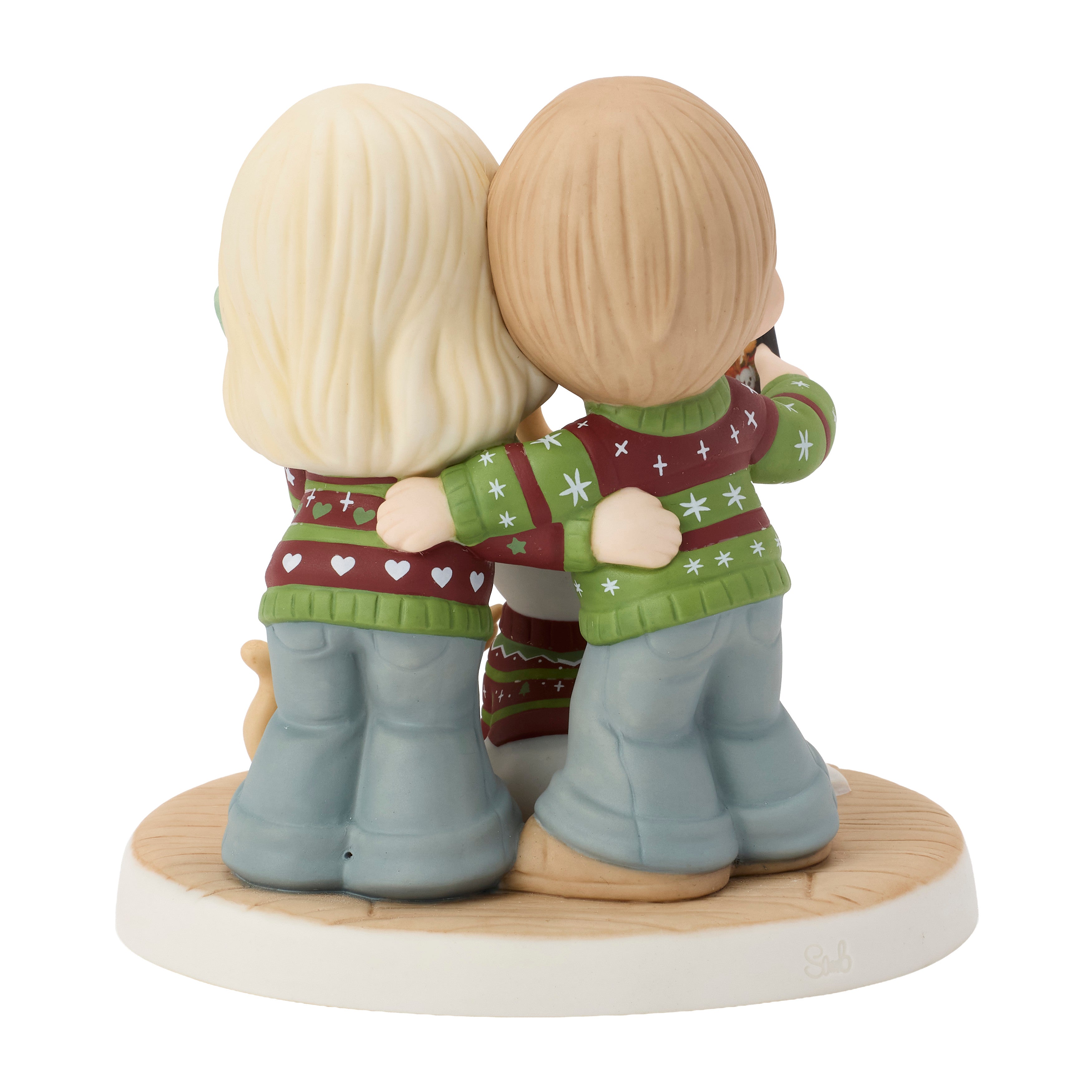Capture The Love And Laughter This Season Figurine