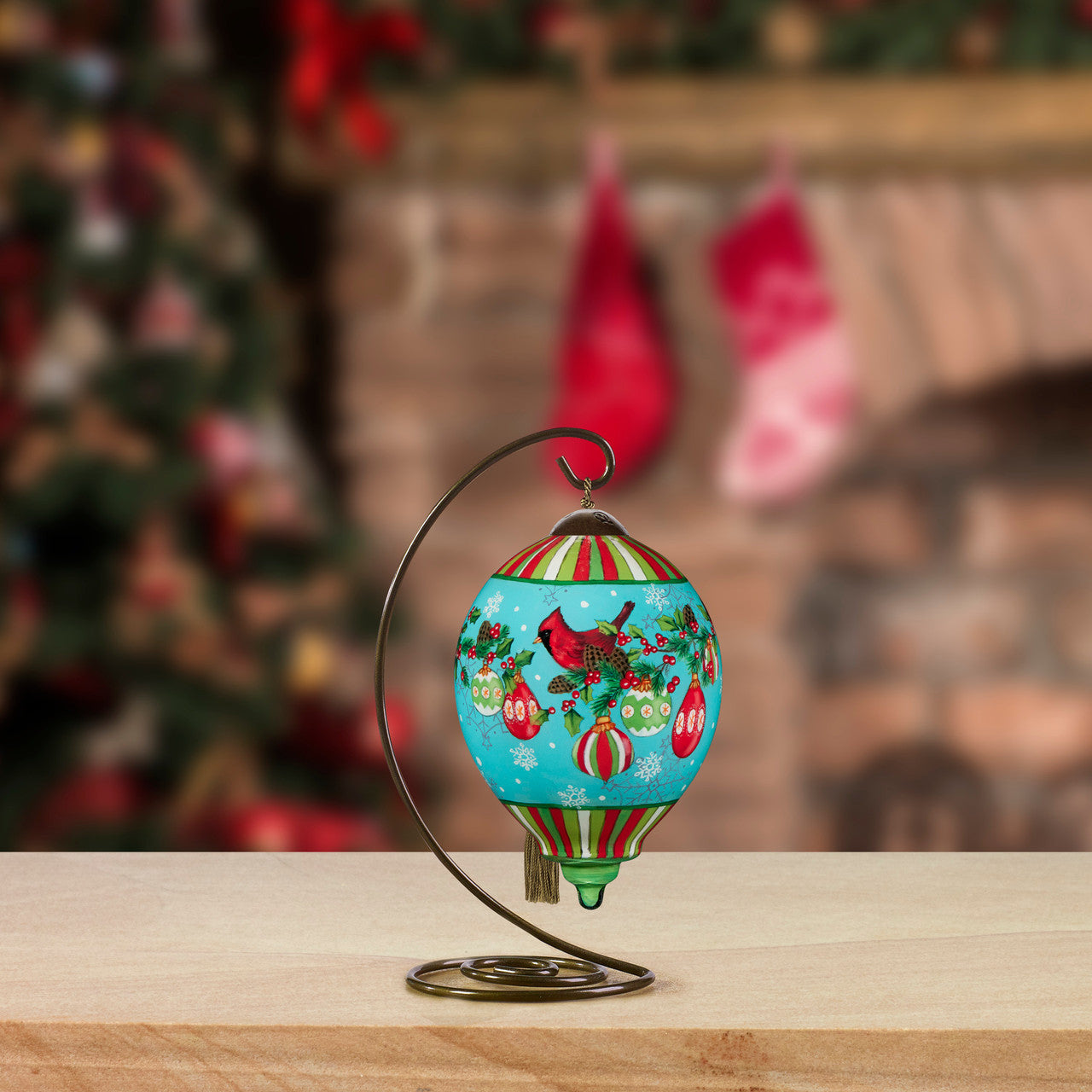 Happy Holidays Ne'Qwa Ornament - Image