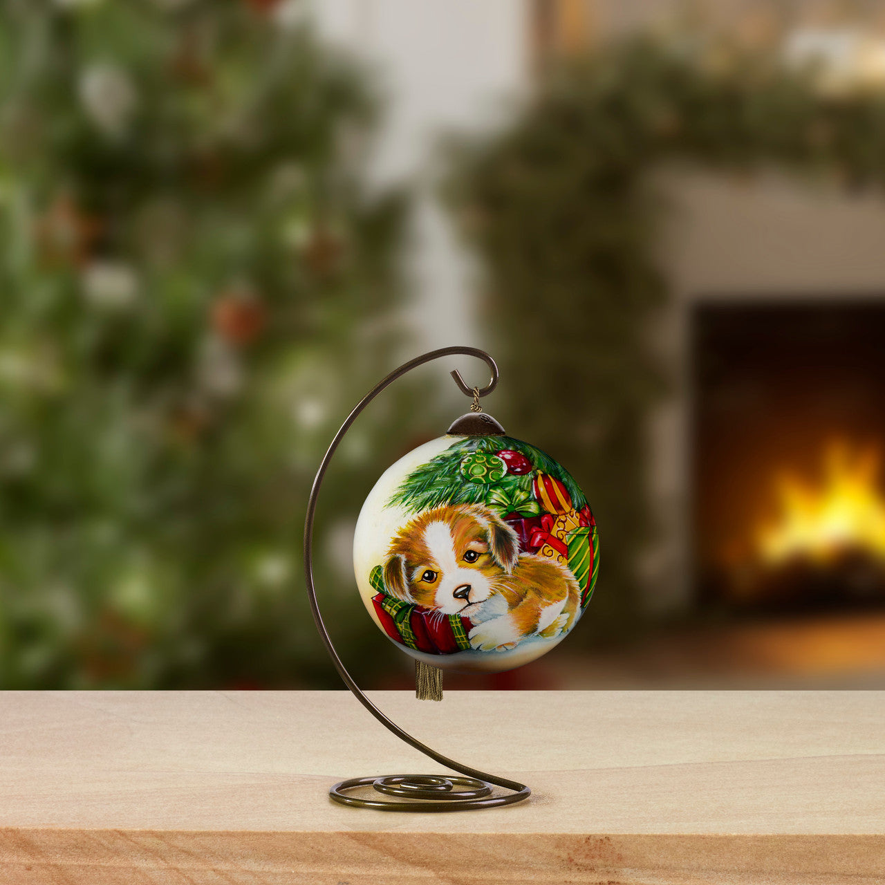 Santa Loves Me Ornament - Image