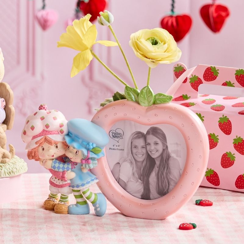 Berry Besties Strawberry Shortcake Photo Frame & Vase