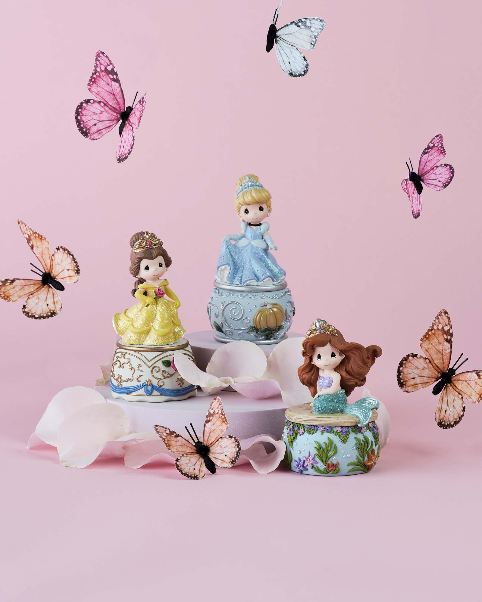 Jewelry Boxes & Trays