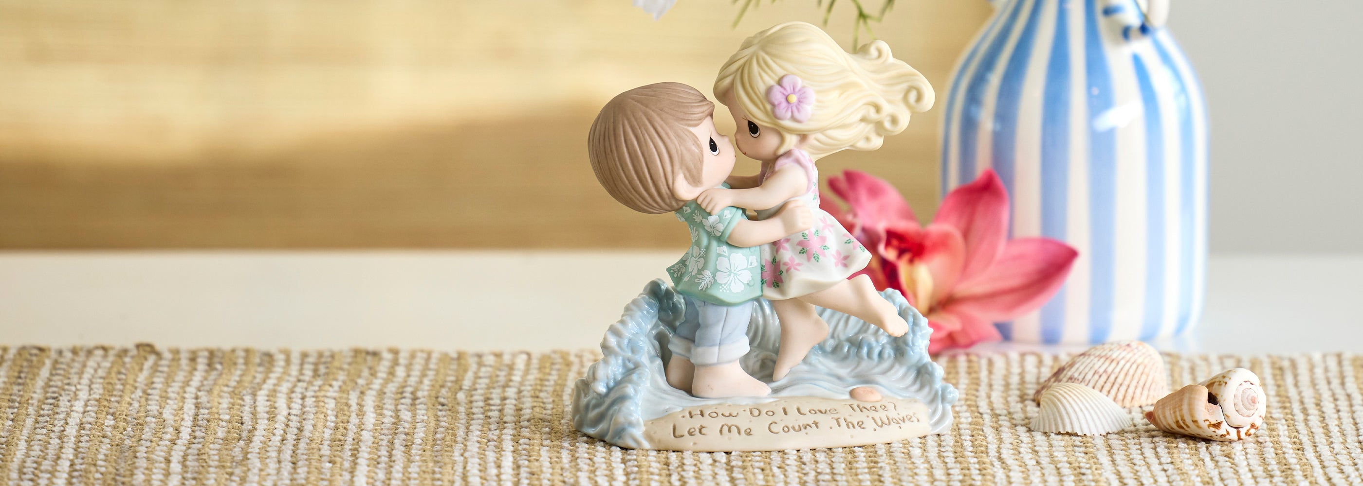 Precious Moments: Porcelain Gifts, Figurines & Collectibles