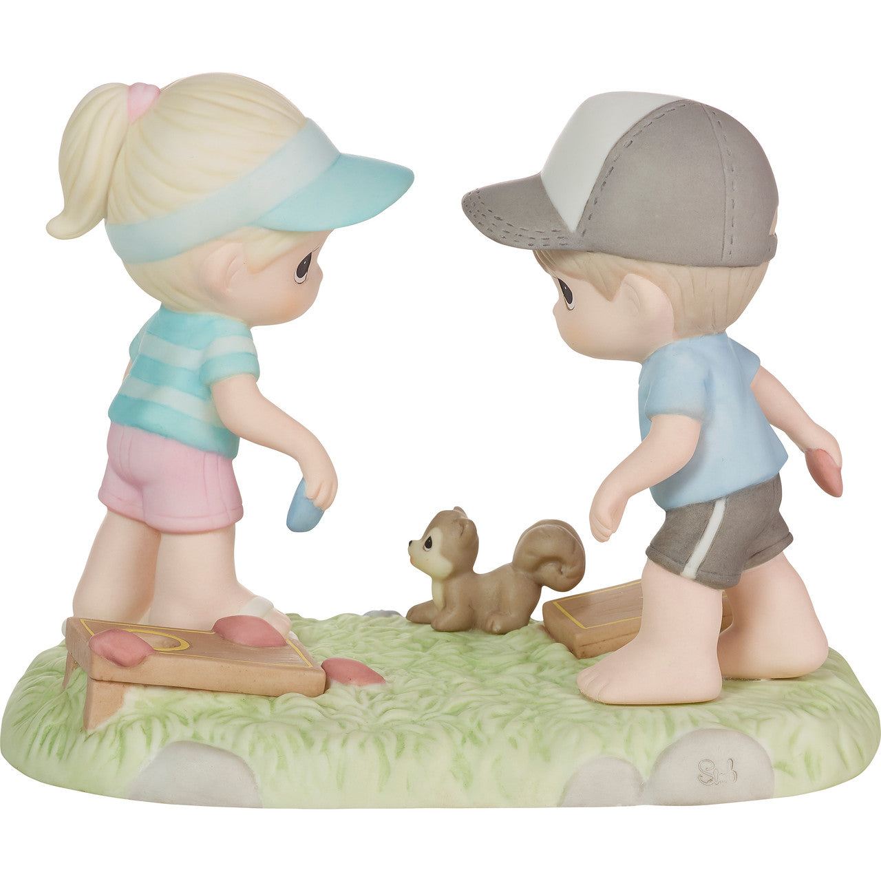 Family Fun Is Not Keeping Score Figurine - Image
