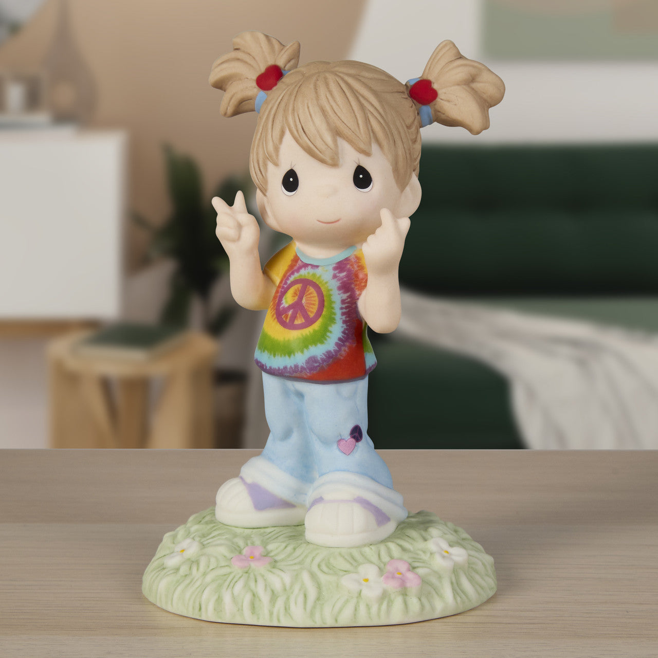 Precious Moments 232019 Peace And Love Bisque Porcelain Figurine