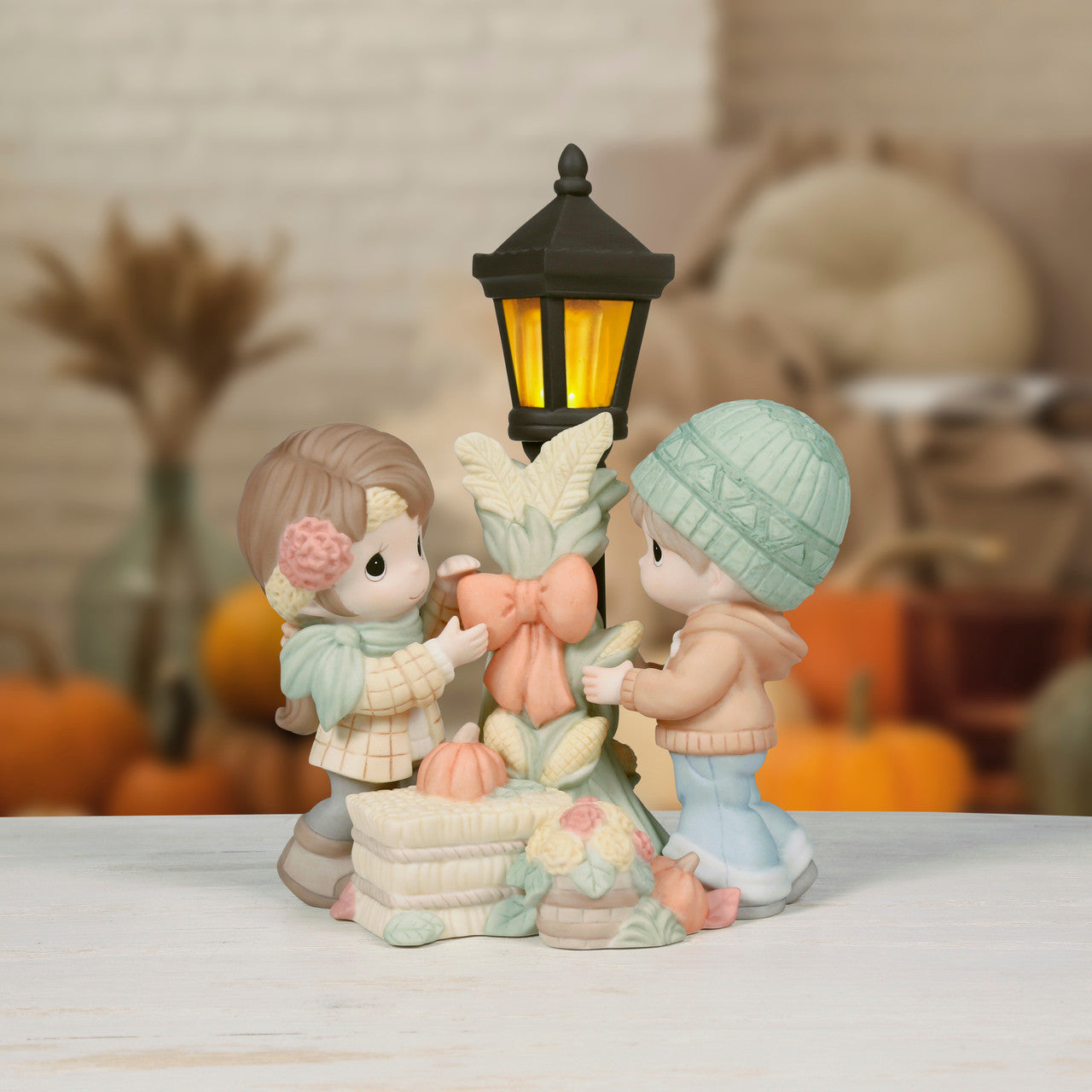 Precious Moments 241404 Leaves Are Falling, Autumn Is Calling LED