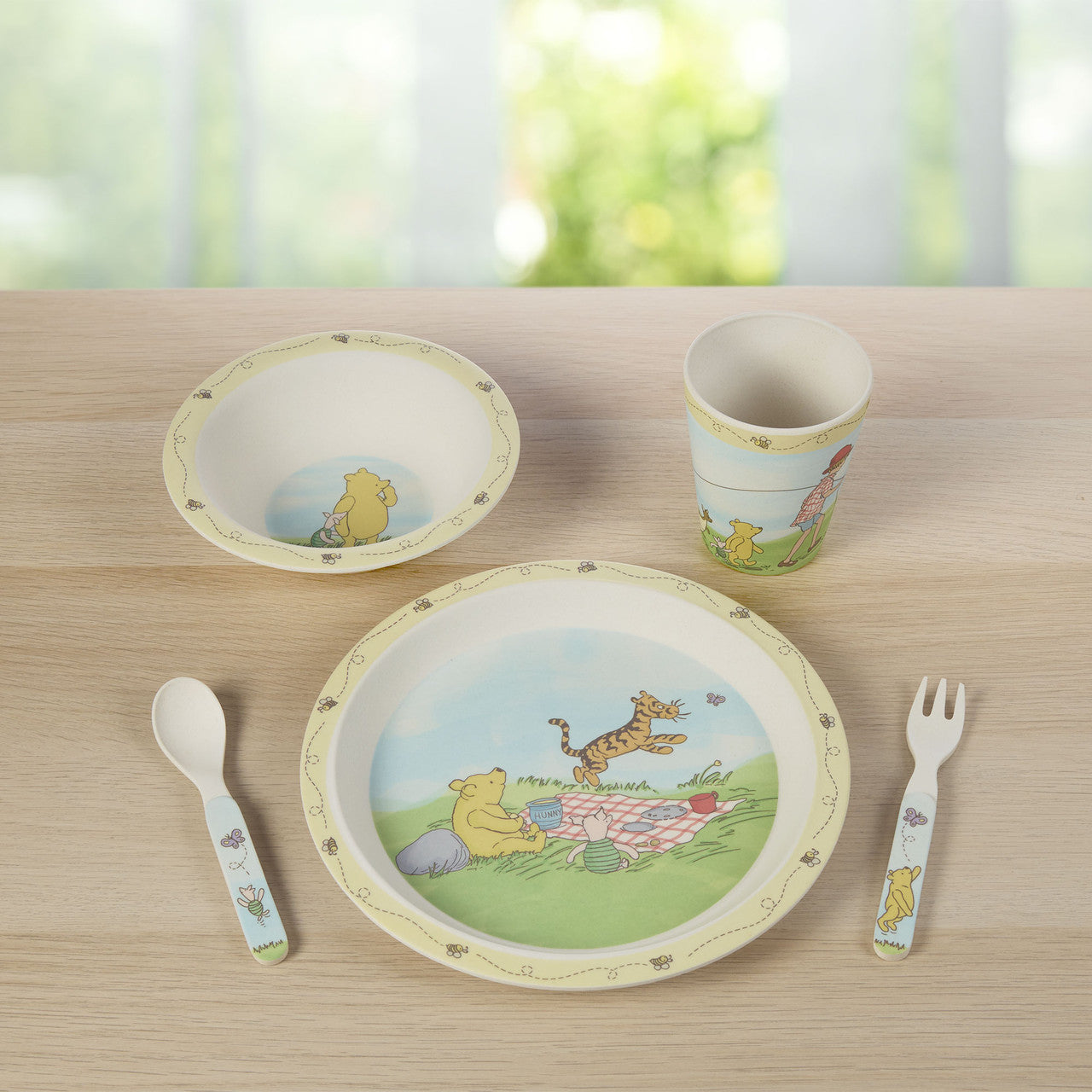 5-Piece Classic Pooh Mealtime Gift Set