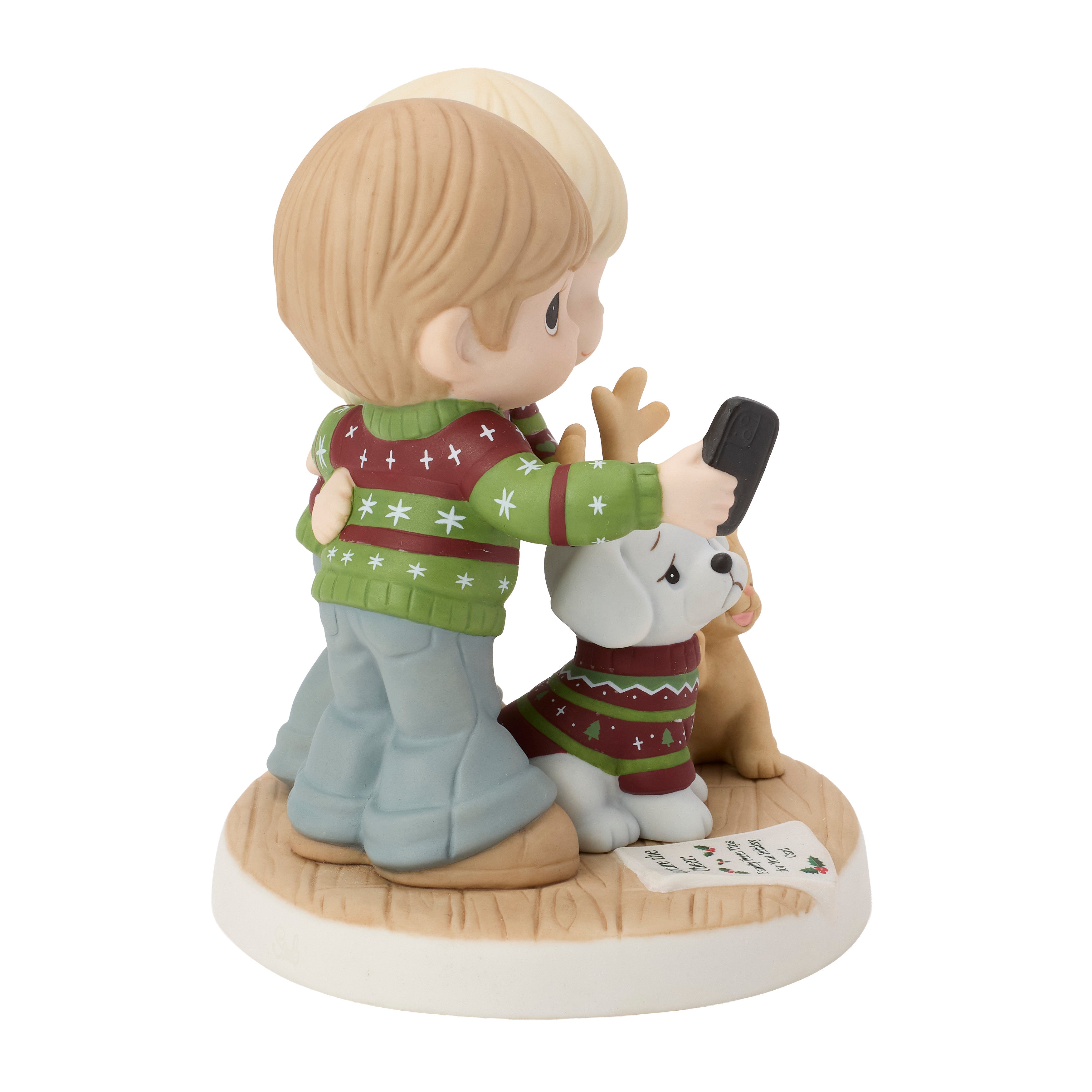 Capture The Love And Laughter This Season Figurine