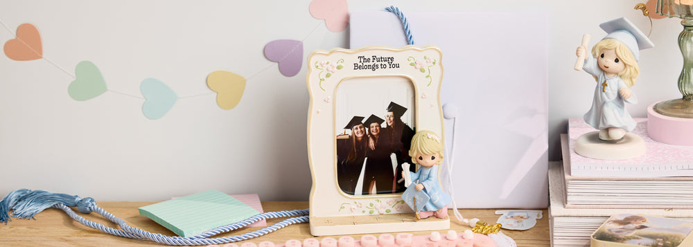 Precious Moments: Porcelain Gifts, Figurines & Collectibles