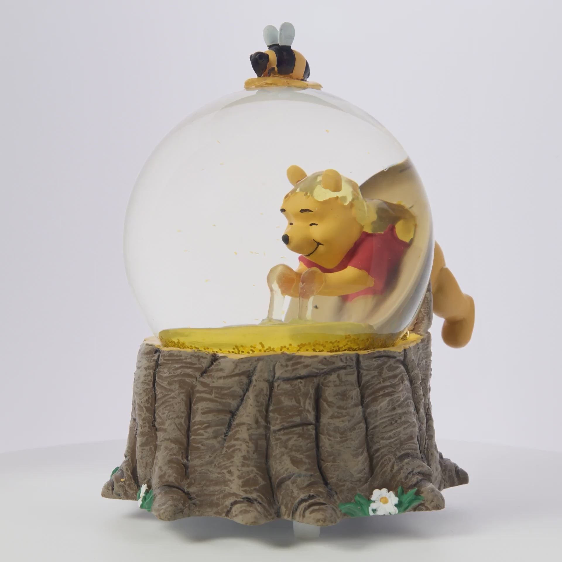 Disney Showcase Winnie The Pooh Musical Snow Globe, “For The Love