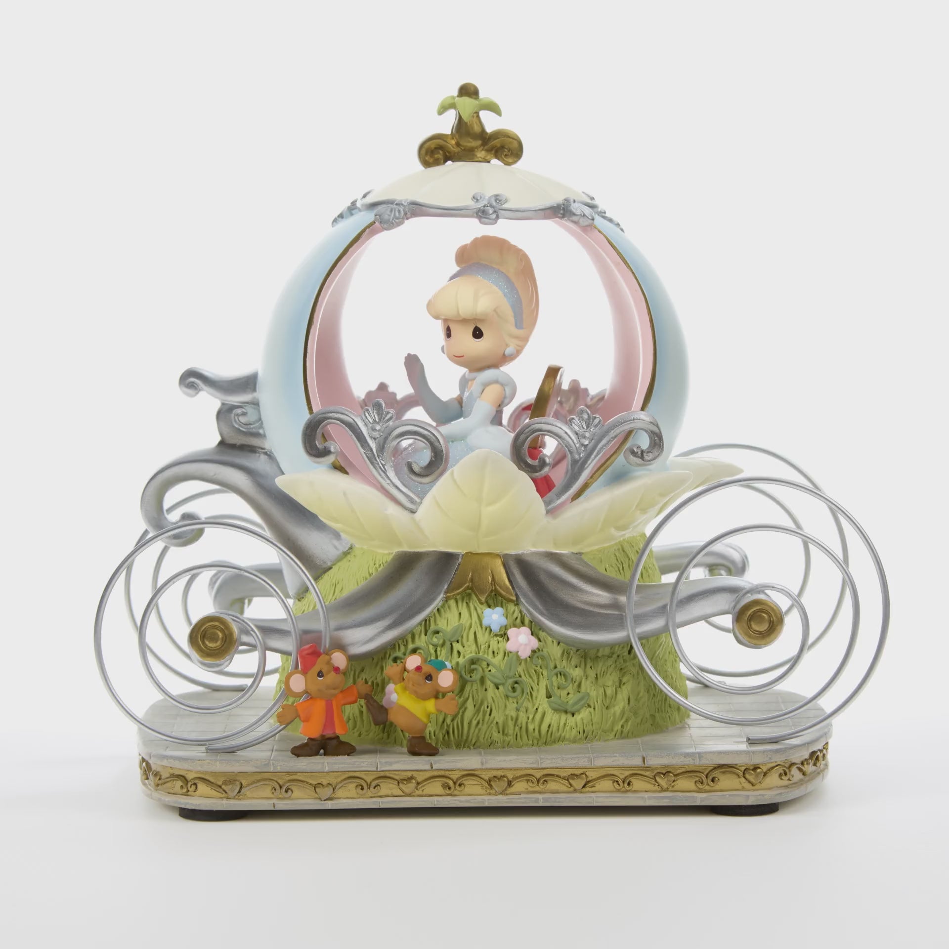 An Enchanted Evening Awaits Disney Cinderella LED Musical